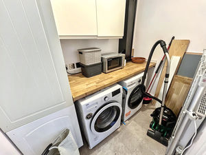 Photo 20- click for photo gallery